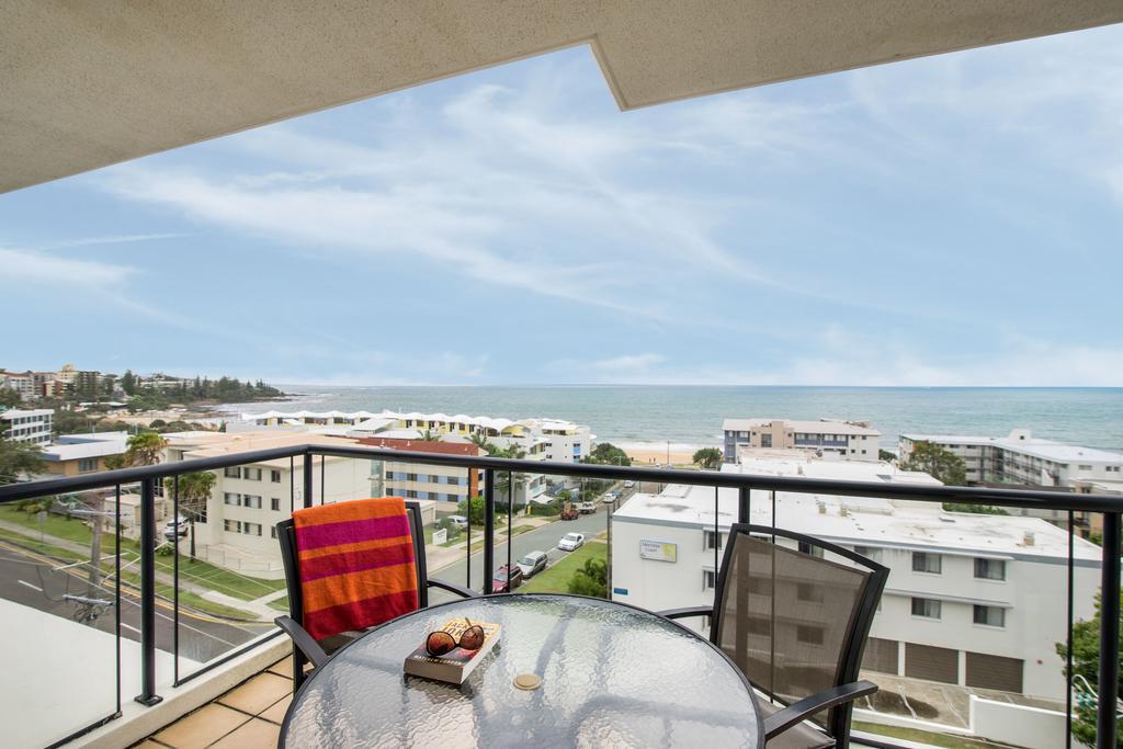 Kings Row Apartments Калаундра Екстер'єр фото